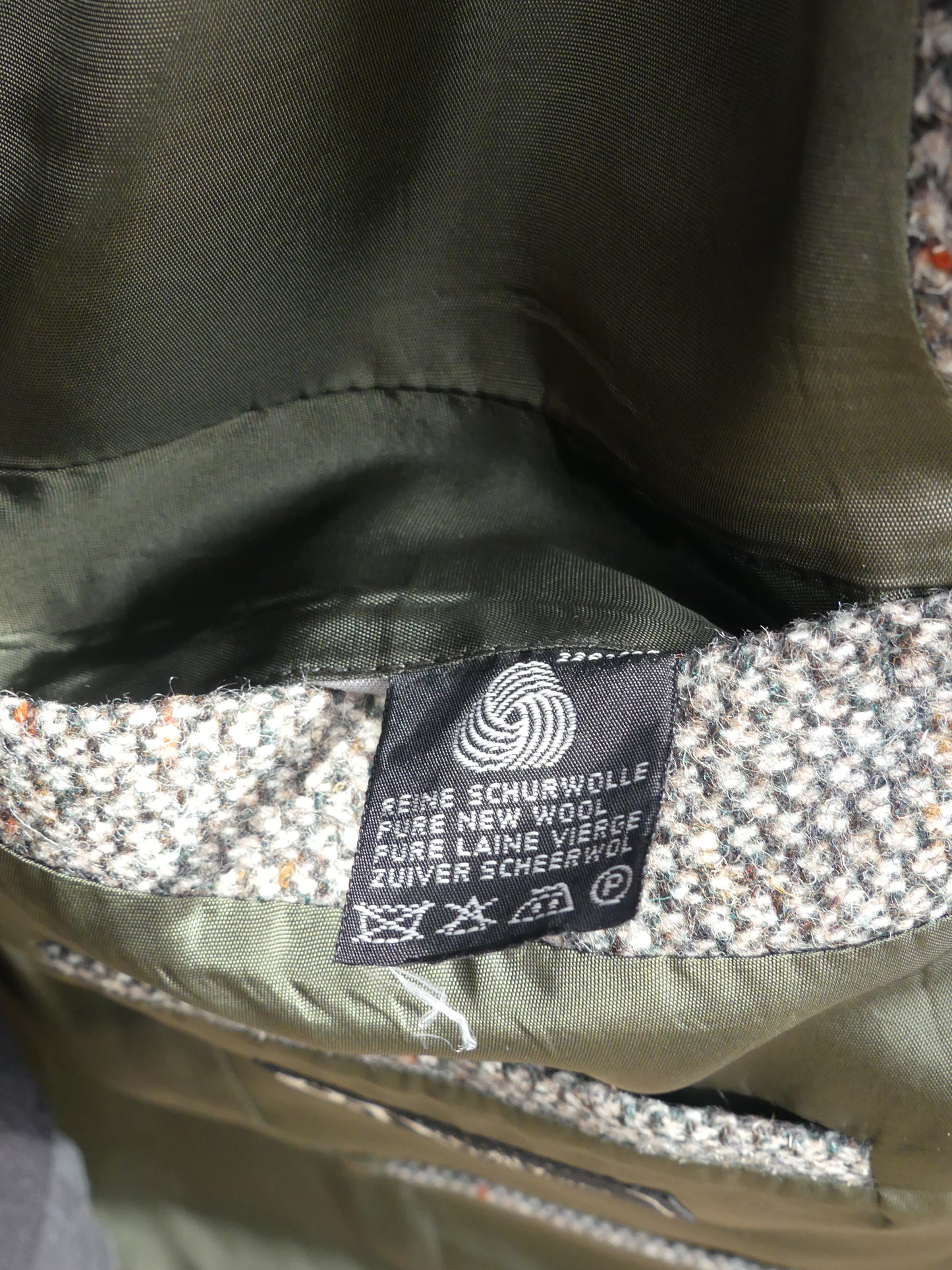 JOANNE VINTAGE BLAZER - La Vague Vintage Shop