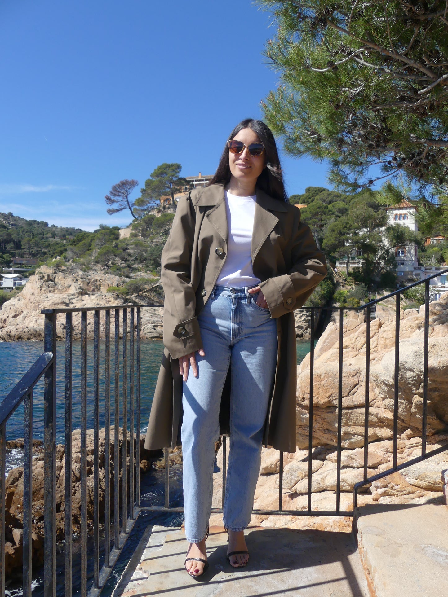 LORENZO VINTAGE TRENCH COAT - La Vague Vintage Shop