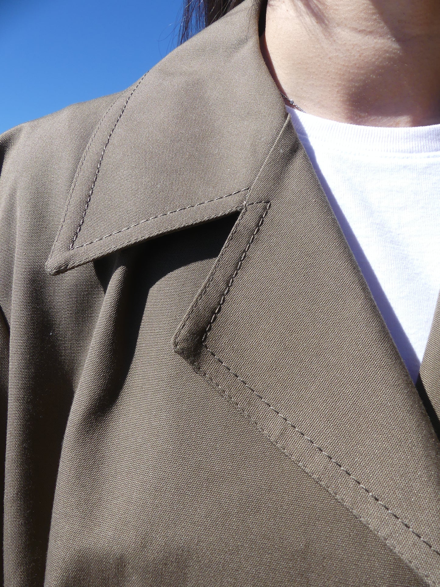 LORENZO VINTAGE TRENCH COAT - La Vague Vintage Shop