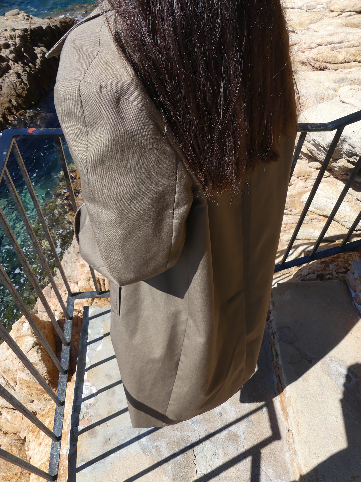 LORENZO VINTAGE TRENCH COAT - La Vague Vintage Shop