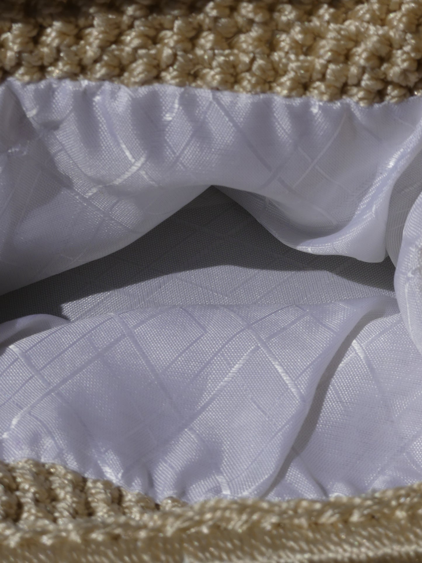 CROCHET VINTAGE HANDBAG - La Vague Vintage Shop