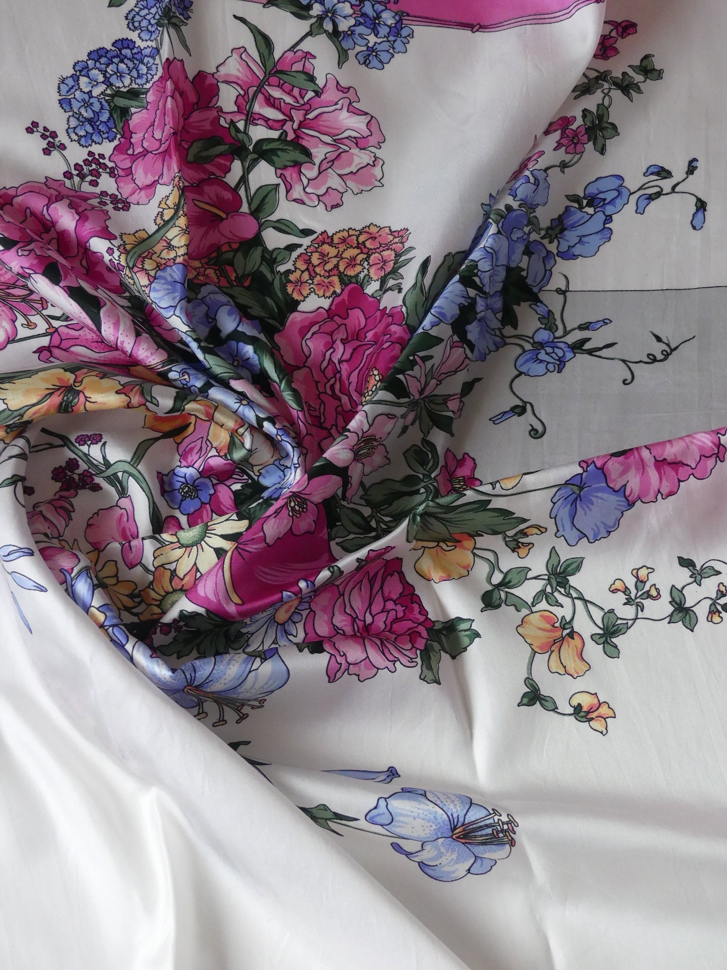 Floral Symphony Silk Scarf – Elegant 100% silk scarf with a vibrant floral pattern, luxurious accessory for women. Perfect as a neck scarf, headpiece, or handbag tie. 85cm x 85cm, sophisticated and timeless design for classic style at La Vague Vintage
