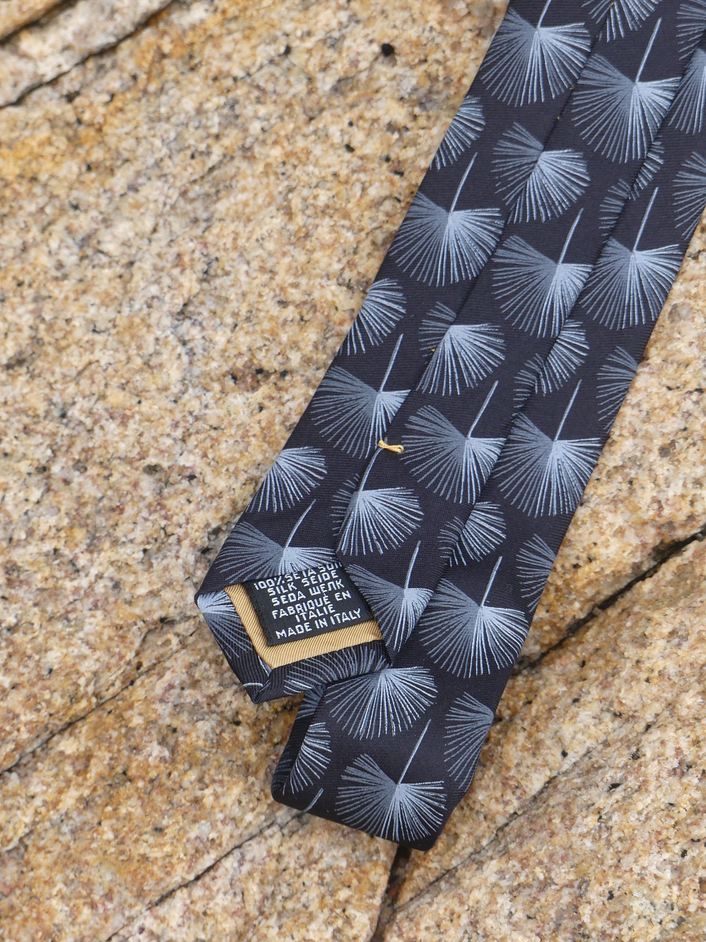 YVES SAINT LAURENT CRAVATE VINTAGE NOIR
