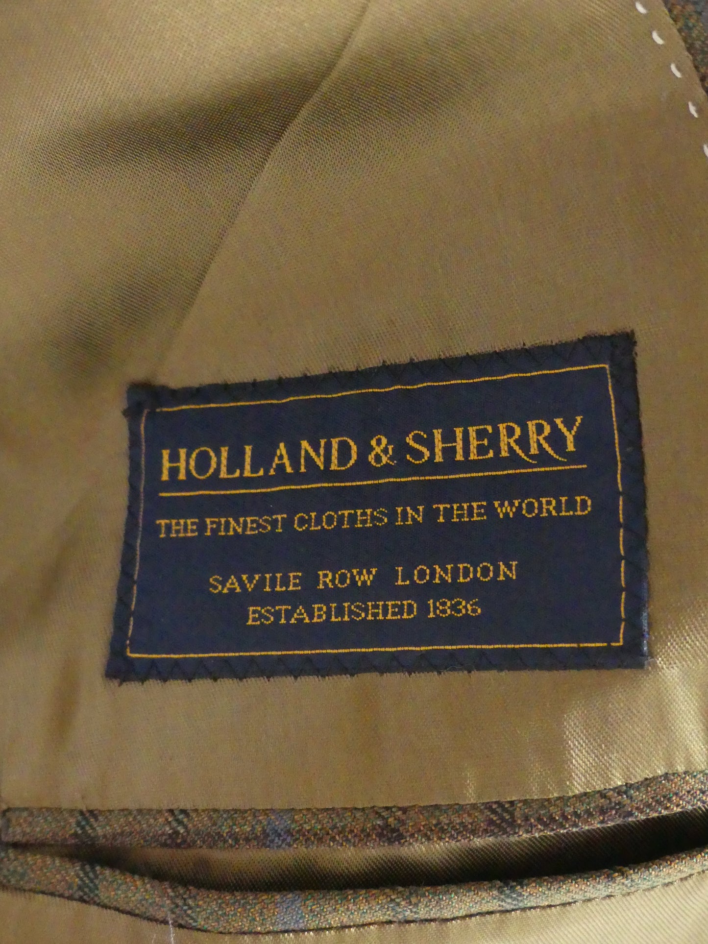 HOLLAND AND SHERRY VINTAGE BLAZER